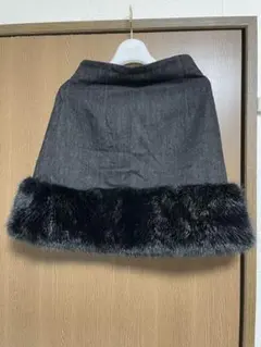 LILY BROWN ブラックファーミニスカート