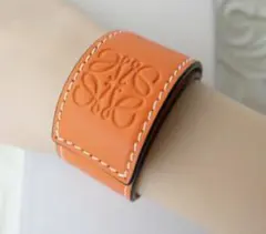 2026年最新】loewe バングルの人気アイテム - メルカリ