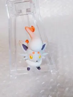 ヒスイゾロア　フィギュア　ポケットモンスター