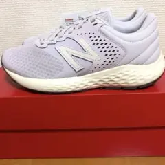 新品 ニューバランス レディース ランニングシューズ スニーカー 23