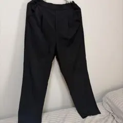 黒 ウエストゴム ストレートパンツ
