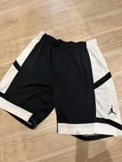 NIKE JORDAN ハーフパンツ XL ブラック バスケ ジョーダンのサムネイル
