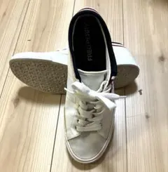 FRED PERRY ホワイト スニーカーのサムネイル