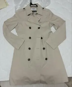 ナチュラルビューティーベーシック　トレンチコート