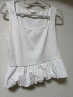 H&M ノースリーブ ペプラム トップス ホワイトのサムネイル