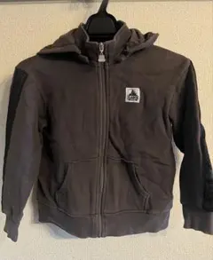 XLARGE フード付きトレーナー　130㎝