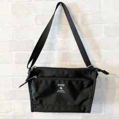 【新品】アネロ　ミニショルダーバック(BK) anello ブラック 多機能ショ