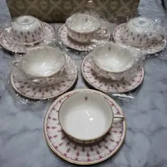未使用品　Noritake 花柄カップ＆ソーサーセット　6客
