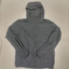 UNIQLO.ポケッタブルパーカー.ブラック.Lサイズ.