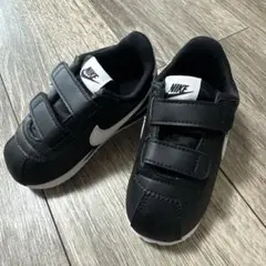 新品未使⭐︎NIKE キッズ スニーカー swoosh ナイキ　キッズのサムネイル