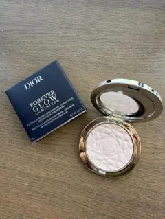 Dior Forever Glow Luminizer ハイライトパウダー