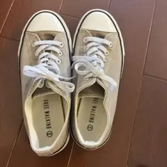 キャンバススニーカー　23.5㎝のサムネイル