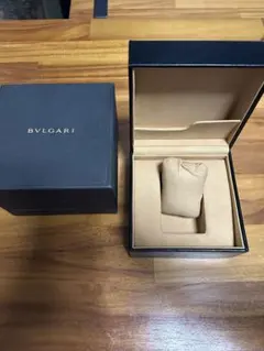 BVLGARI 時計用箱と取扱説明書