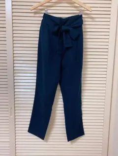 ■GU■ジーユー■ウエストリボン ウールパンツ テーパード ネイビー S 美品