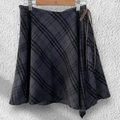 レア❗️バーバリーブルーレーベル　y2k スカート　チェック　アシンメトリー　36