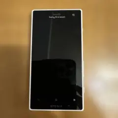 Sony Ericsson XPERIA ホワイト au