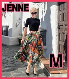 【完売品・新品・タグ付❣️】JENNE ヴィンテージ風　フラワーフレアスカート Ｍのサムネイル