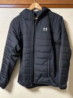 Under Armour フード付きダウンジャケット ブラック