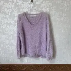 ラベンダー Vネック 長袖セーター｛メンカラ紫｝