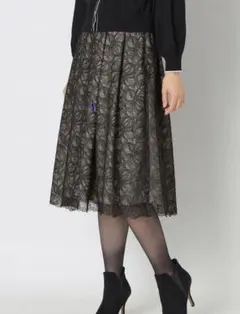 値下 新品 TO BE CHIC 2024 リボン刺繍チュールスカートのサムネイル