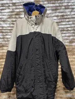 Nike ナイロンジャケット フード付き