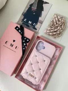 pium 千鳥柄フロントリボン iPhoneケース 13/14 - メルカリ