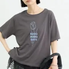 新品未使用　チャオパニックティピー　フラワープリント刺繍TEE