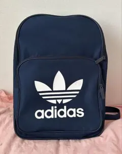●adidas リュック　ネイビー●アディダス