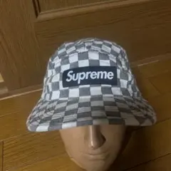 Supreme チェッカーフラッグ柄 キャップ - メルカリ