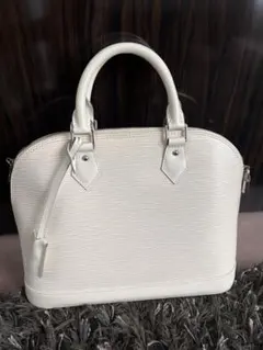 LOUIS VUITTON エピ アルマPM ハンドバッグ　タイムセールのサムネイル