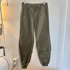 ミリタリー　パラシュートパンツ　軍物