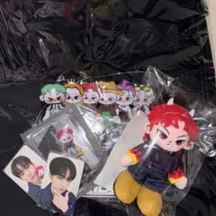p1harmony p1kids ジウン ぬいぐるみ グッズ トレカ まとめ売り ジウン P1Harmony ポップアップ P1KIDS ぬいぐるみ トレカ付き - メルカリ