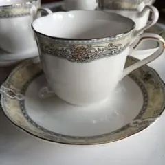 Item thumbnail for item 629d108b-f1e2-4630-b8a1-5f9618439749