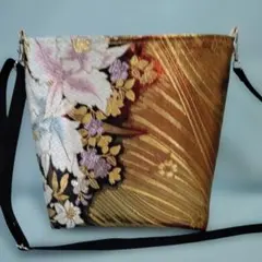 帯リメイク　ショルダーバック　草花　斜線　金糸