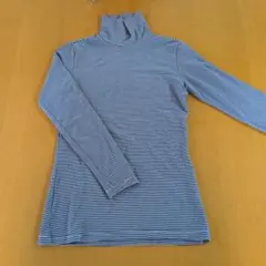 ユニクロ　HEATTECH ハイネック