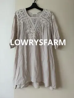 ♥️LOWRYSFARM⭐️五分袖⭐️Mサイズ⭐️レース切り替え⭐️ブラウス⭐️ベージュ♥️のサムネイル