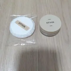 ETVOS ナイトミネラルファンデーションC フェイスパウダーのサムネイル