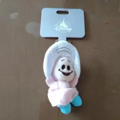 Disney ヤングオイスター ぬいぐるみ 　プラッシュキーチェーン