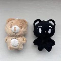 ブラック)モノクロリラックマテーマ ぬいぐるみキーホルダー