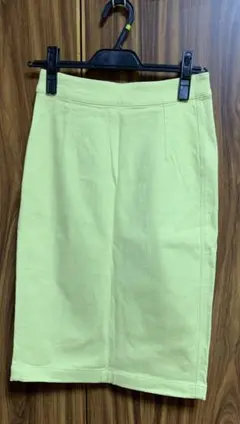 ★イネド　タイトスカート