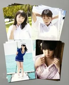 篠崎愛 10代グラビア衣服から白い水着へ L版写真20枚セットのサムネイル