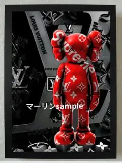 Supremeカウズ KAWSポスターフレーム付き壁掛けパロディアート