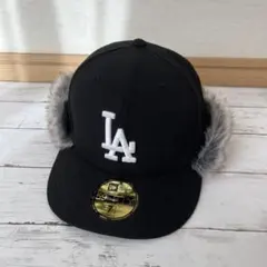 NEWERA ファー付きキャップ