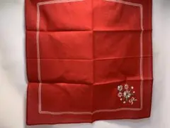 花刺繍ハンカチ レッド　ハンカチーフ