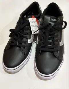 26日限定　新品タグ付き　VANS ブラック スニーカー ウィークリーコート