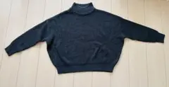 レディース　ダークグレー タートルネック セーター