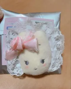 サンリオ　ホワイトフリルシリーズ　シークレットヘアクリップ　マロンクリーム