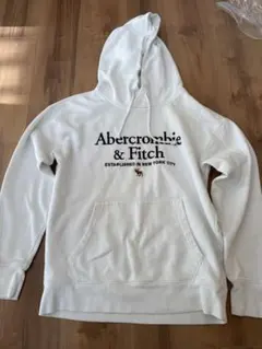 Abercrombie & Fitch ホワイトパーカー