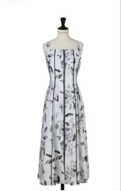 herlipto Noemie Floral Zip-Up Dress 正規品 Herlipto Noemie Floral Zip-Up Dress - メルカリ