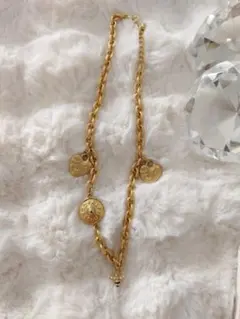 【美品】アルファキュービック 蜂＆ハートチャーム付 ゴールドチェーンネックレスのサムネイル